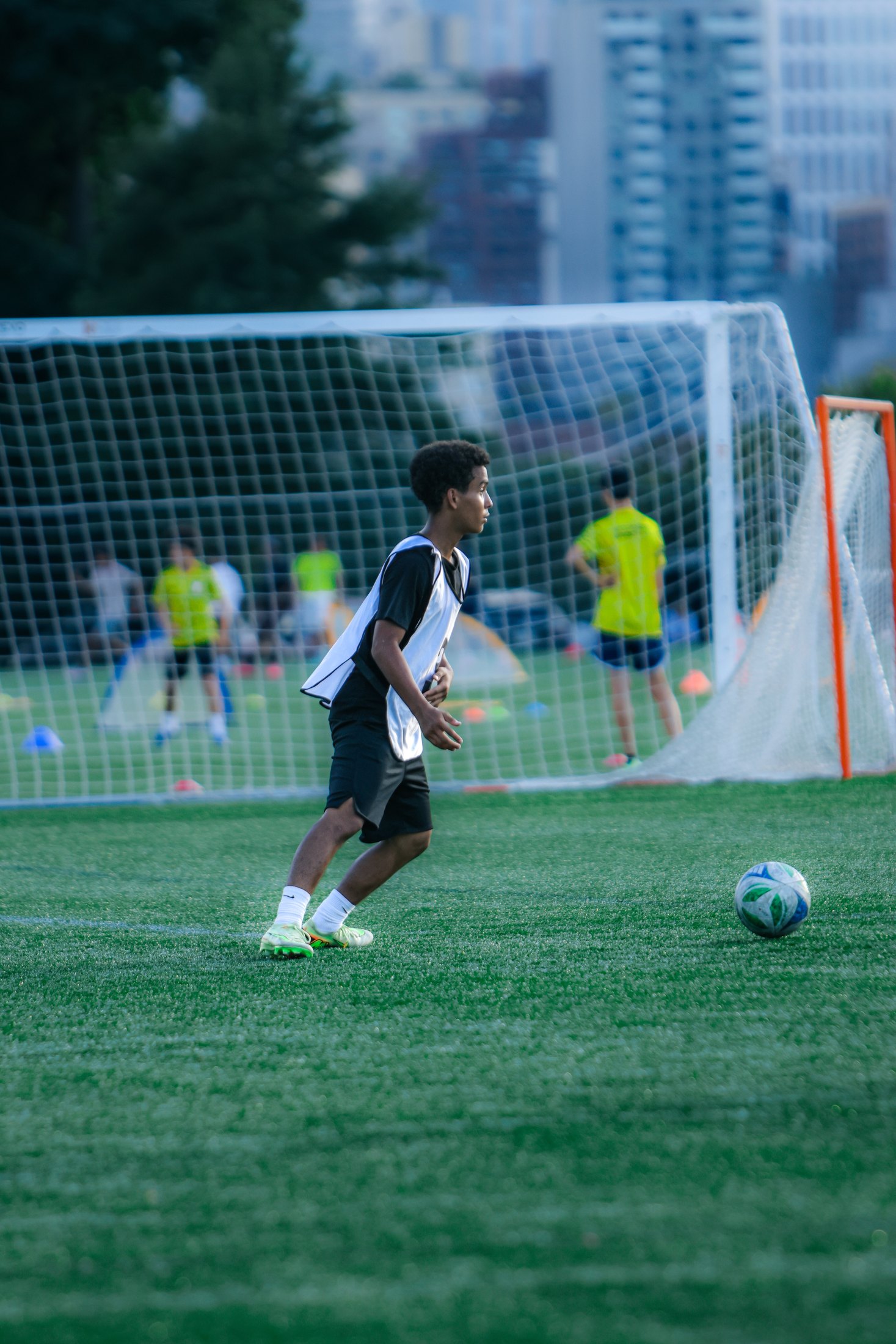 Met Oval x JOGA NYC Talent ID photo 13